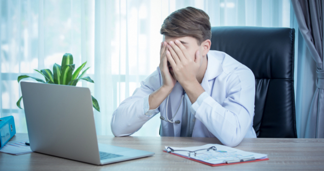 Industry appalled over “disgraceful” advert featuring serial killer Laptop